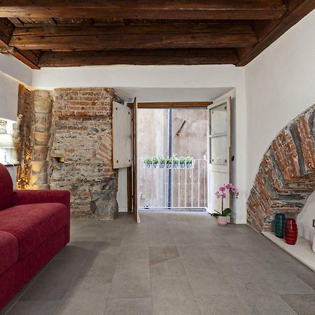 Wood And Stone Apartment In The Historical Center Genova Esterno foto