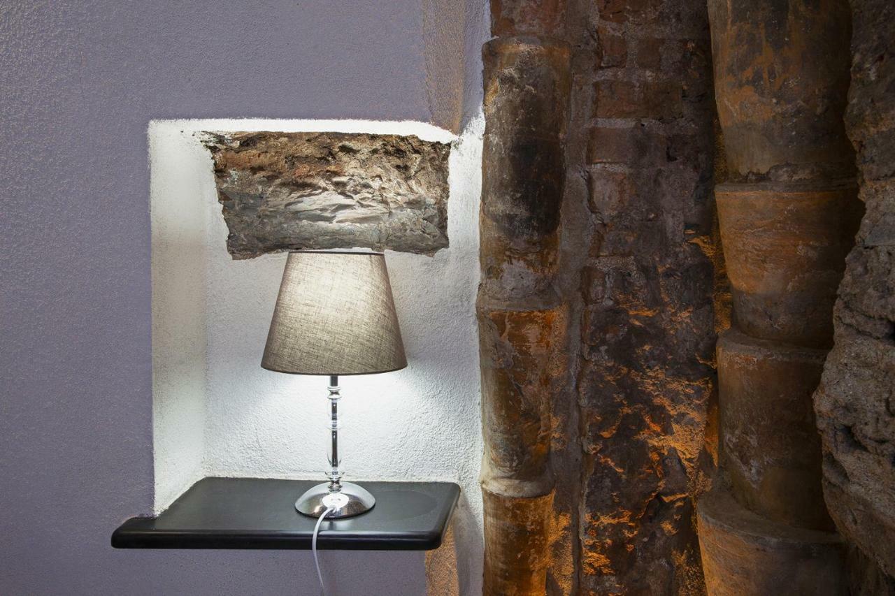 Wood And Stone Apartment In The Historical Center Genova Esterno foto
