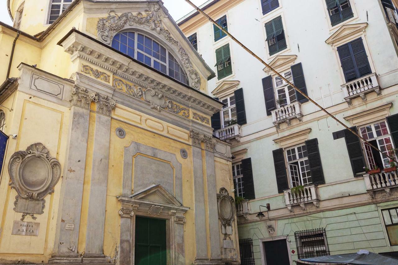 Wood And Stone Apartment In The Historical Center Genova Esterno foto
